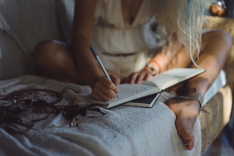 How Journaling Helps Addiction Recovery